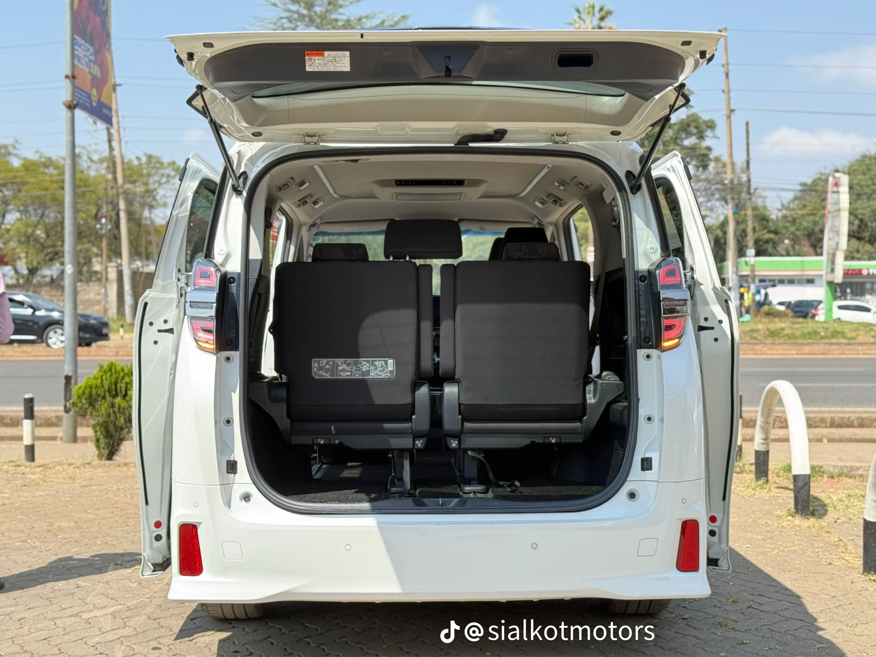 2019 Toyota Vellfire